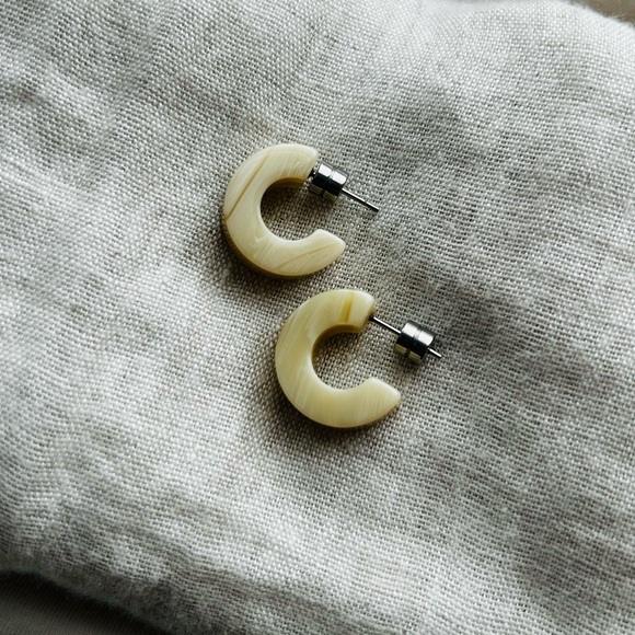 Machete Muse Hoops in Alabaster - Picture 6 of 9